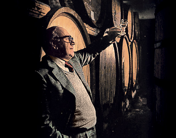 Il mastro distillatore Bepi Tosolini